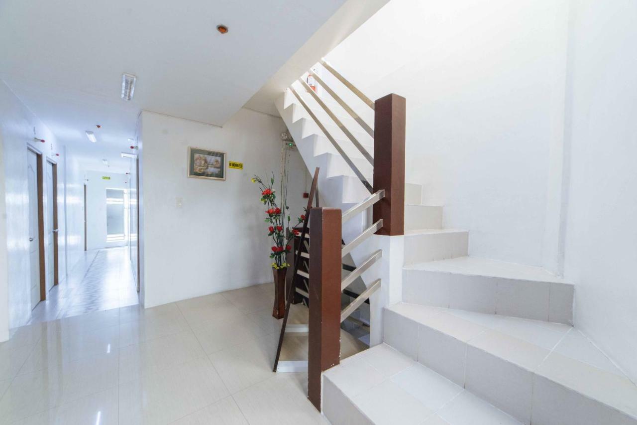 Reddoorz At San Antonio Binan Laguna Exterior photo